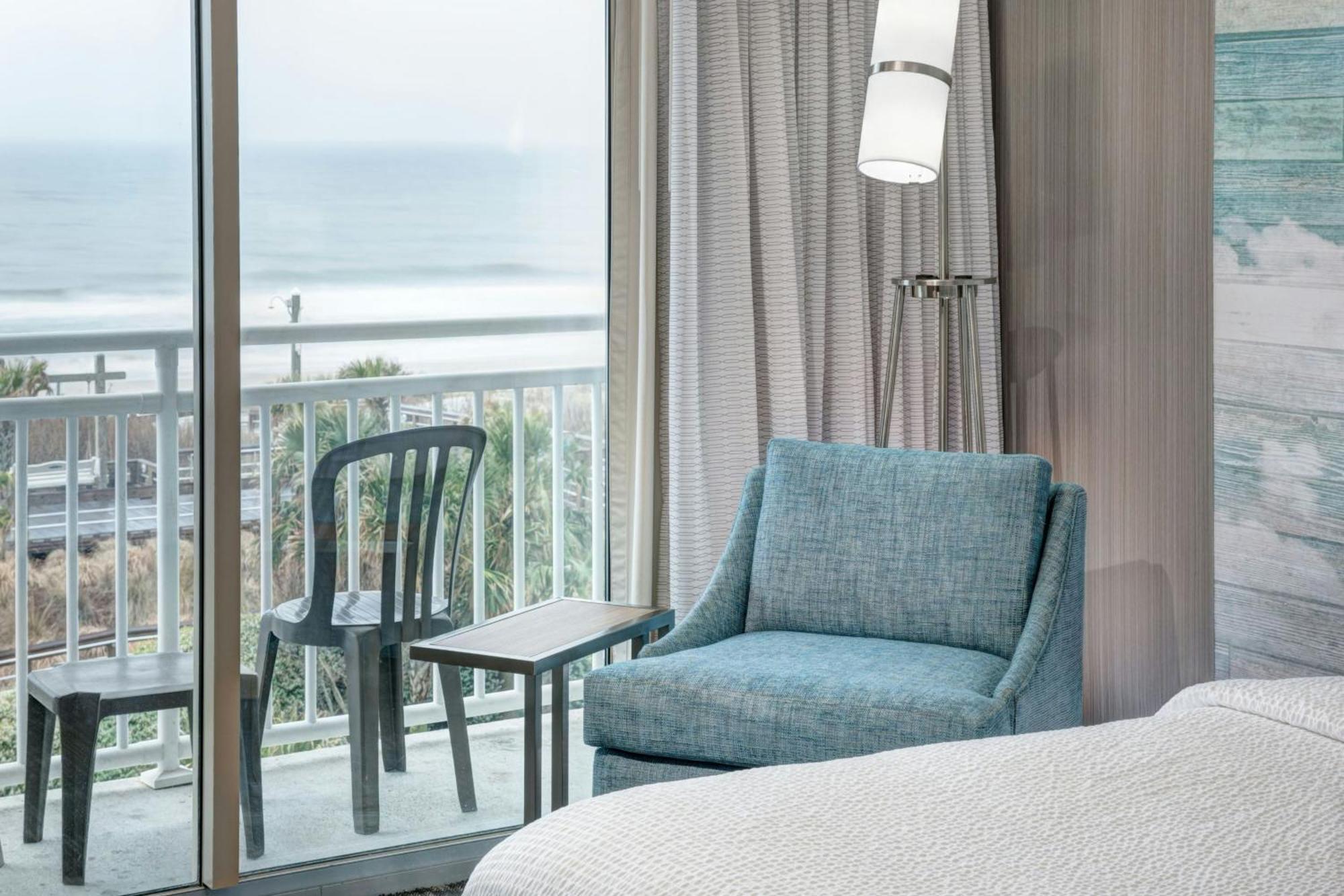 Courtyard Carolina Beach Oceanfront Exterior photo